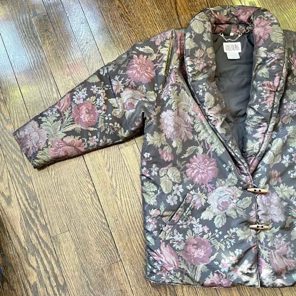 VTG Bill Blass Floral Down Puffer w/ Toggles - Picture 7 of 12